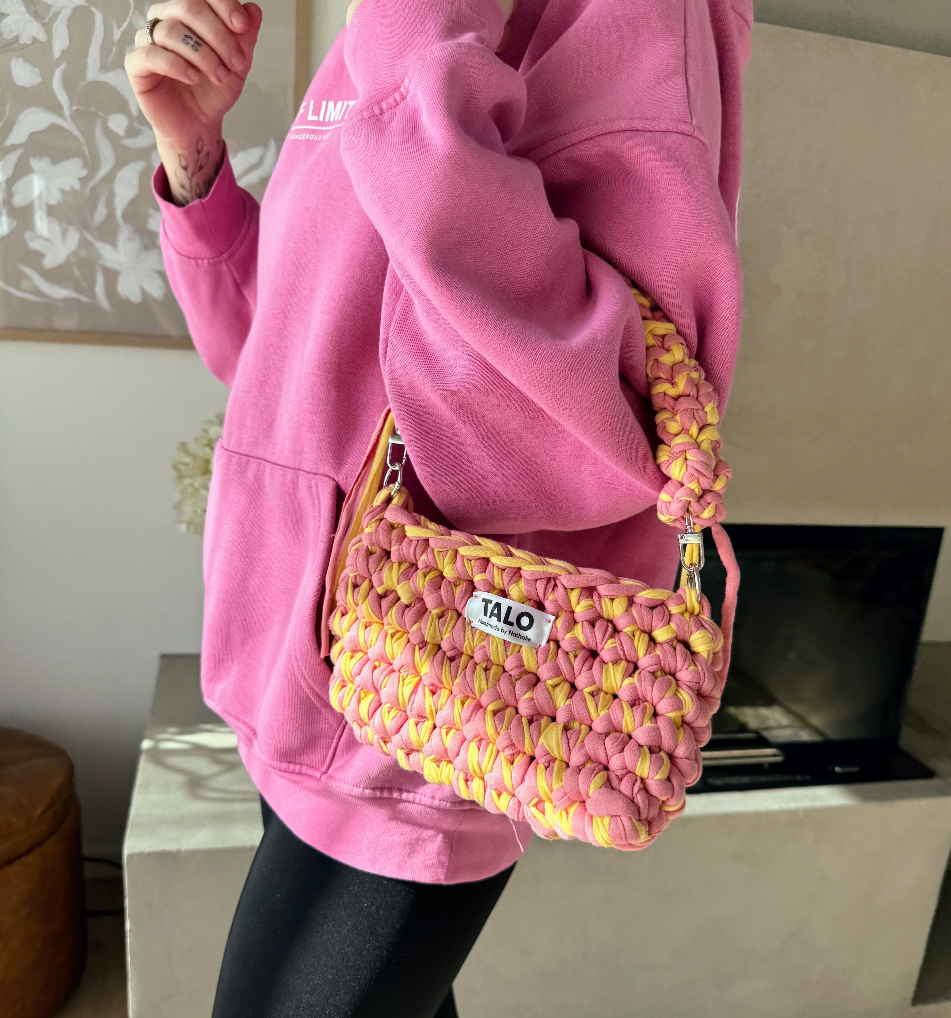 Statement pink